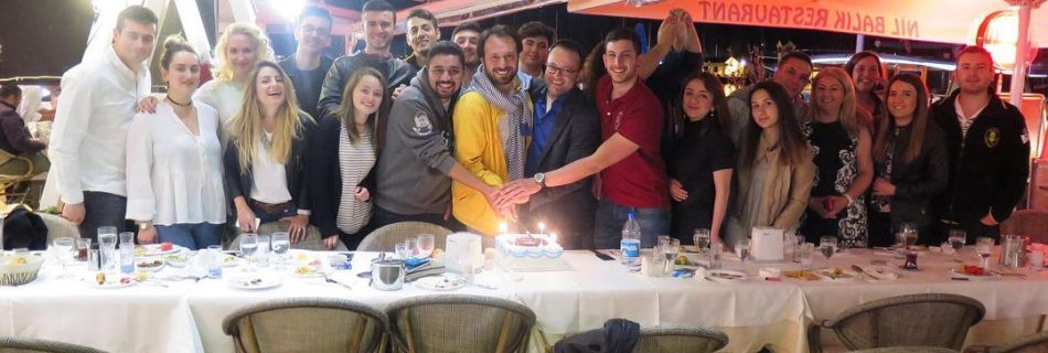 Değerli USAT'lılar; USAT Ailesi olarak bizler için çok değerli olan, geçmiş ile gelecek arasındaki köprüyü kuran ancak bir süred